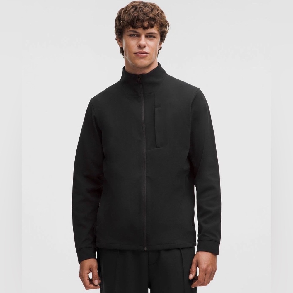 RESTOCK* Lululemon Men’s “Sojourn” Jacket (L) *BESTSELLER*